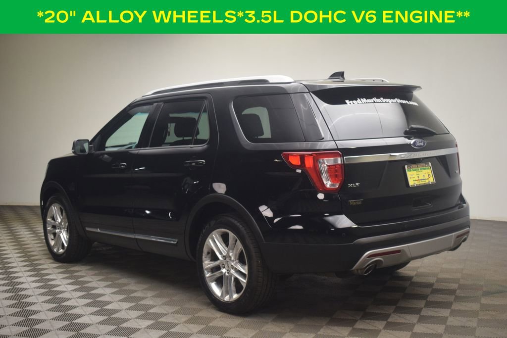 Used 2016 Ford Explorer XLT w/ Equipment Group 202A AWD/4WD image 6