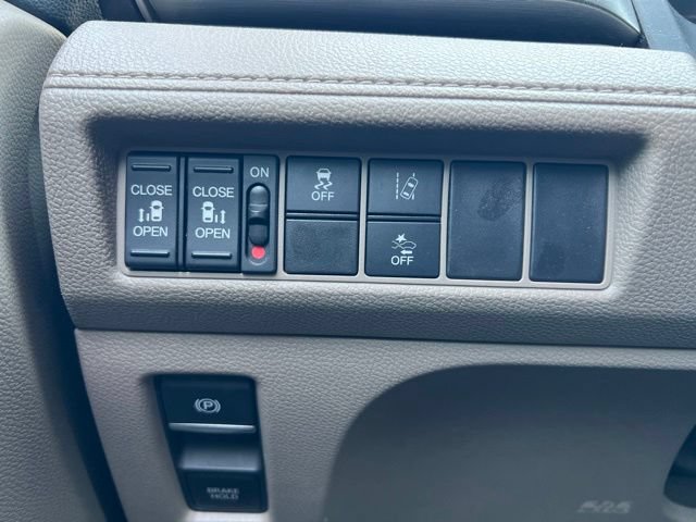 Used 2019 Honda Odyssey EX image 20
