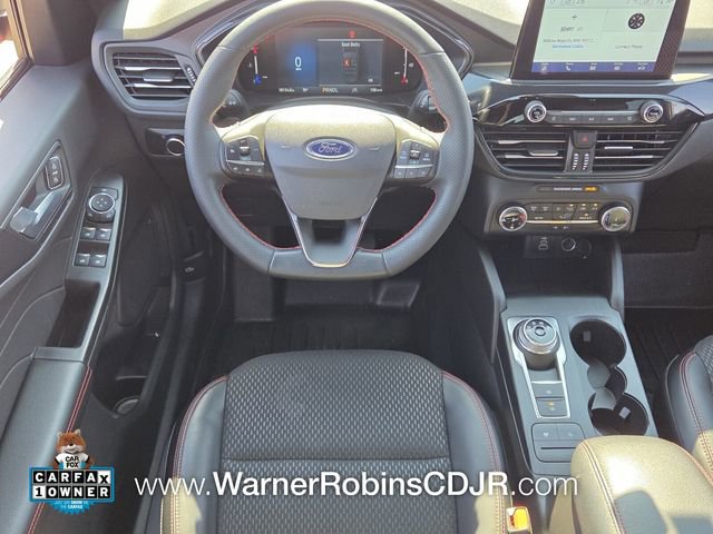 Used 2025 Ford Escape ST-Line image 7