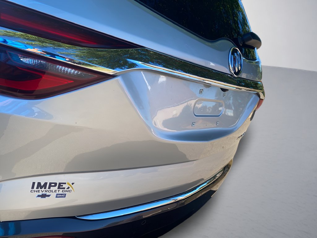Used 2019 Buick Enclave Essence FWD image 38