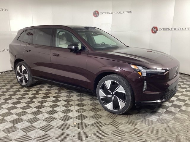 New 2025 Volvo EX90 Ultra image 3