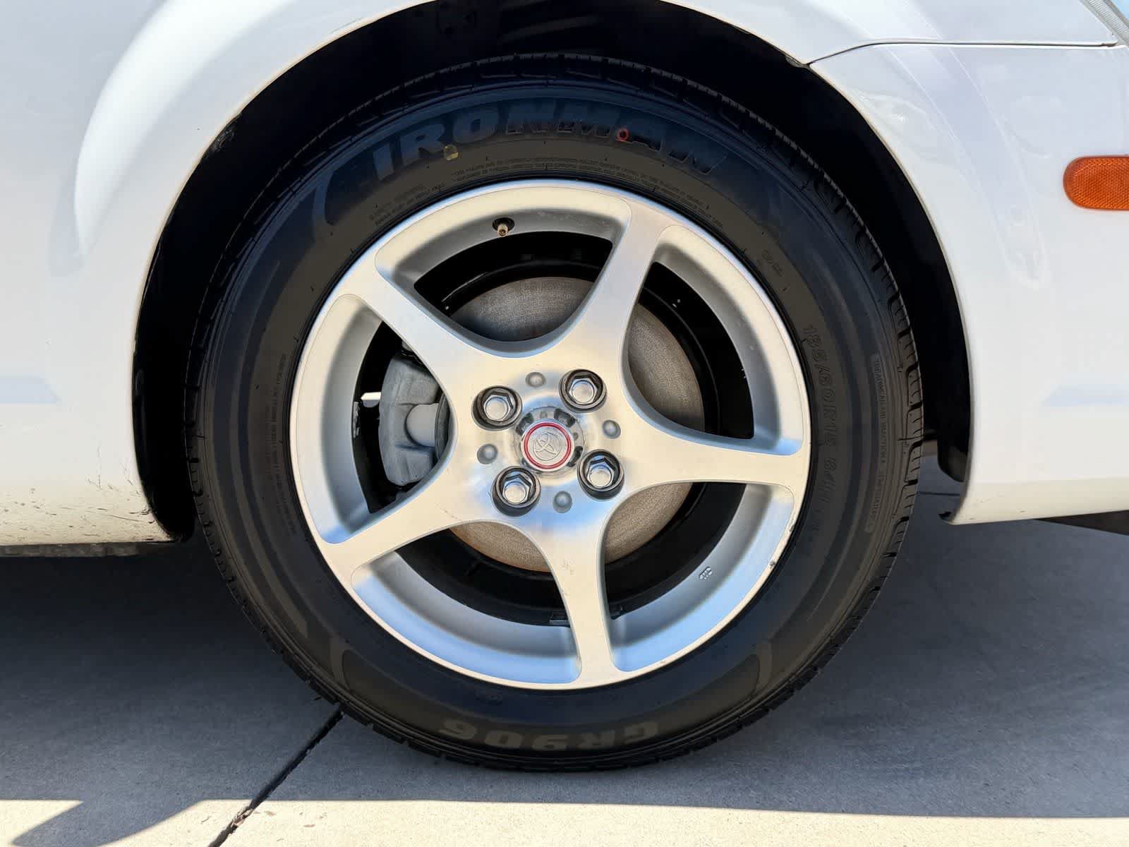 Used 2004 Toyota MR2 RWD image 10