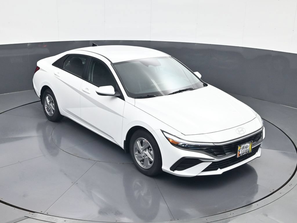 New 2026 Hyundai Elantra SE FWD image 15