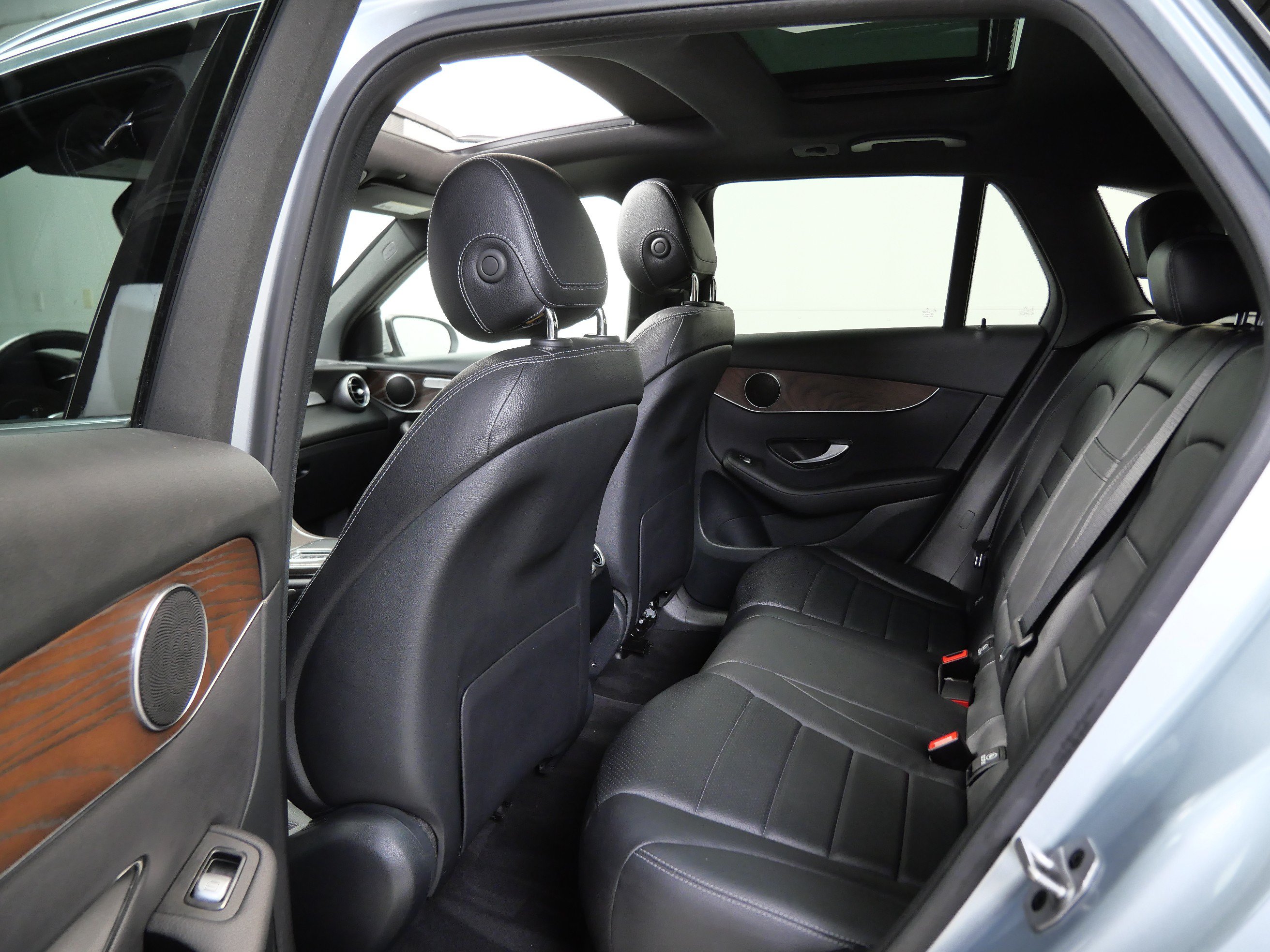Certified 2021 Mercedes-Benz GLC 300 4MATIC image 16