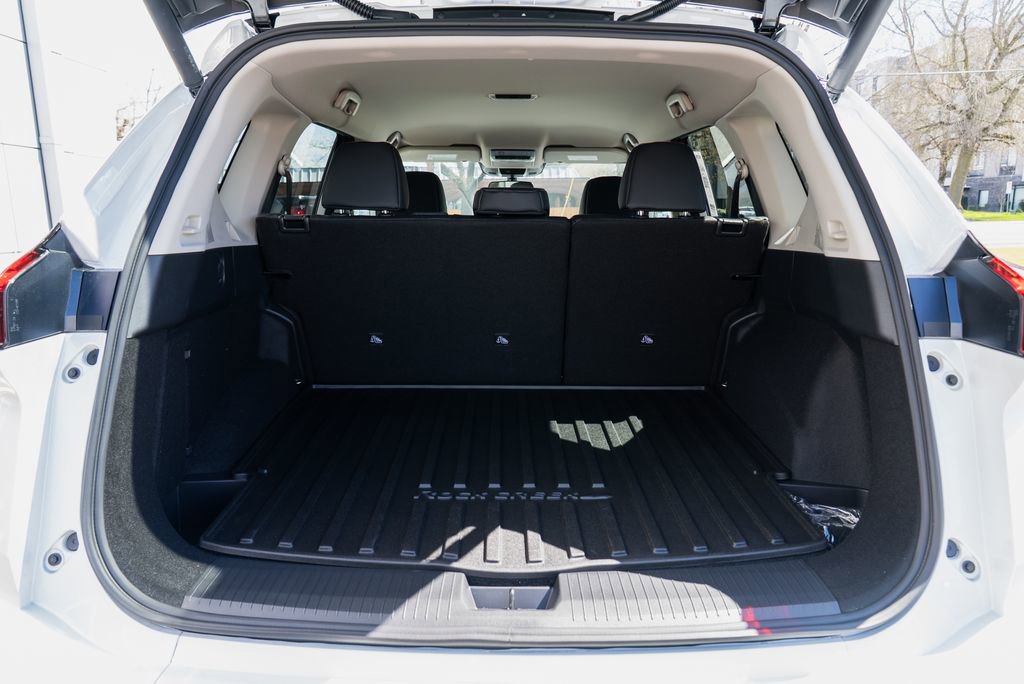New 2026 Nissan Rogue SV image 8