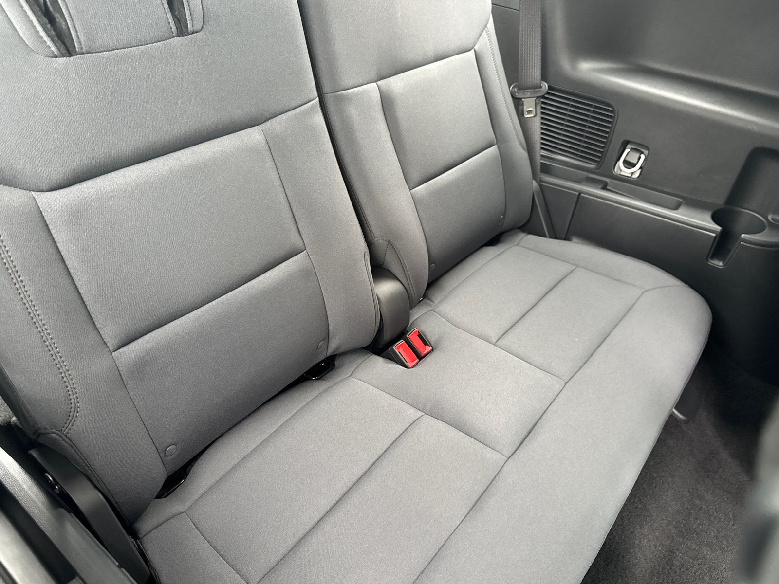 New 2026 Ford Explorer Active RWD image 18