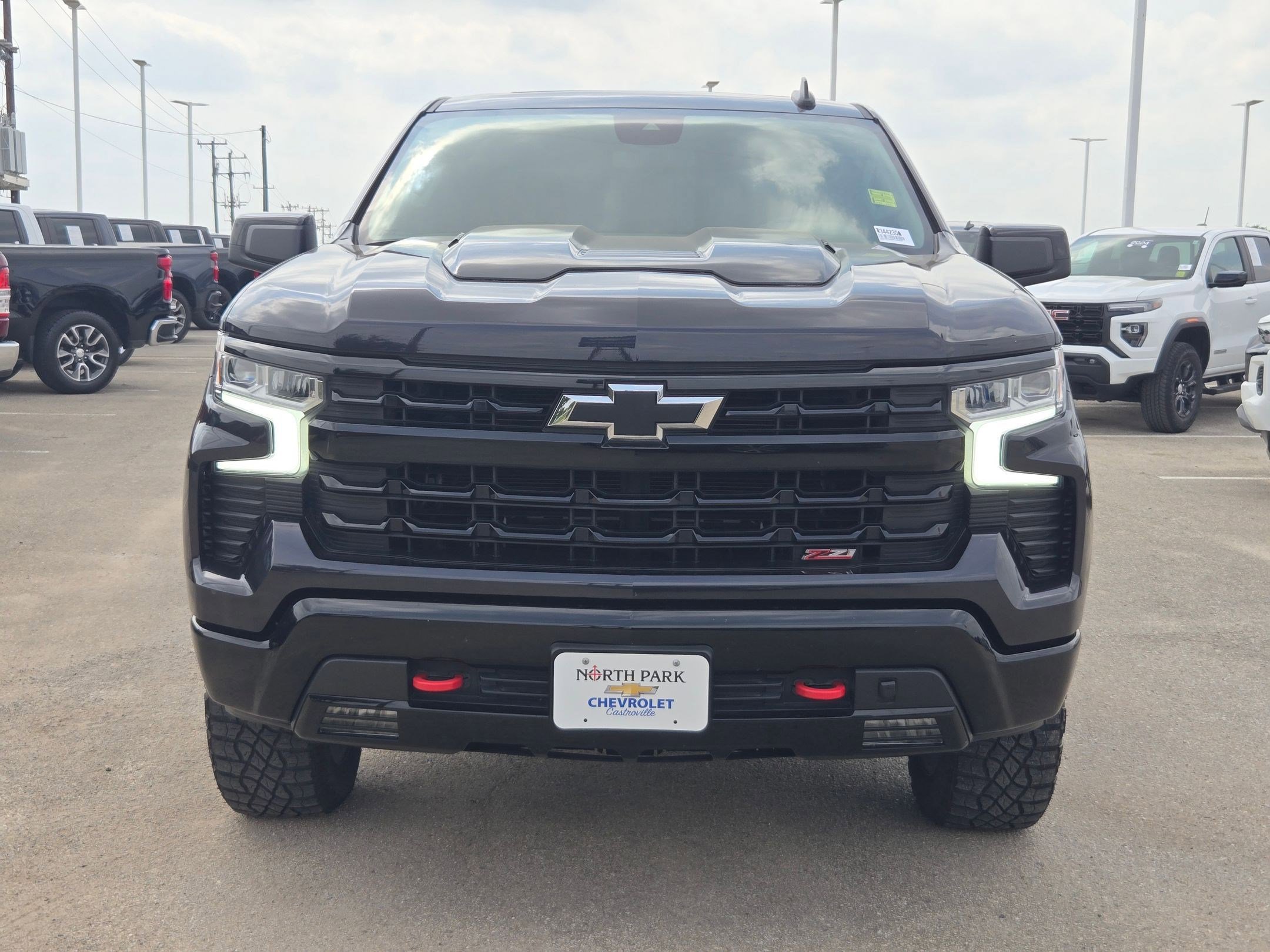 Certified 2024 Chevrolet Silverado 1500 LT Trail Boss w/ Convenience Package II AWD/4WD image 8