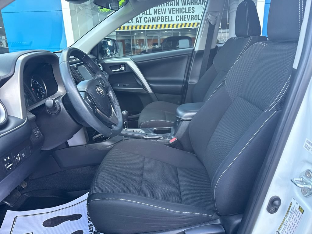Used 2018 Toyota RAV4 XLE FWD image 21
