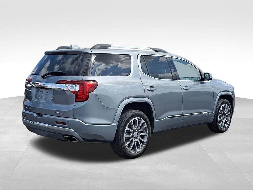 Used 2023 GMC Acadia Denali w/ Denali Ultimate Package image 6