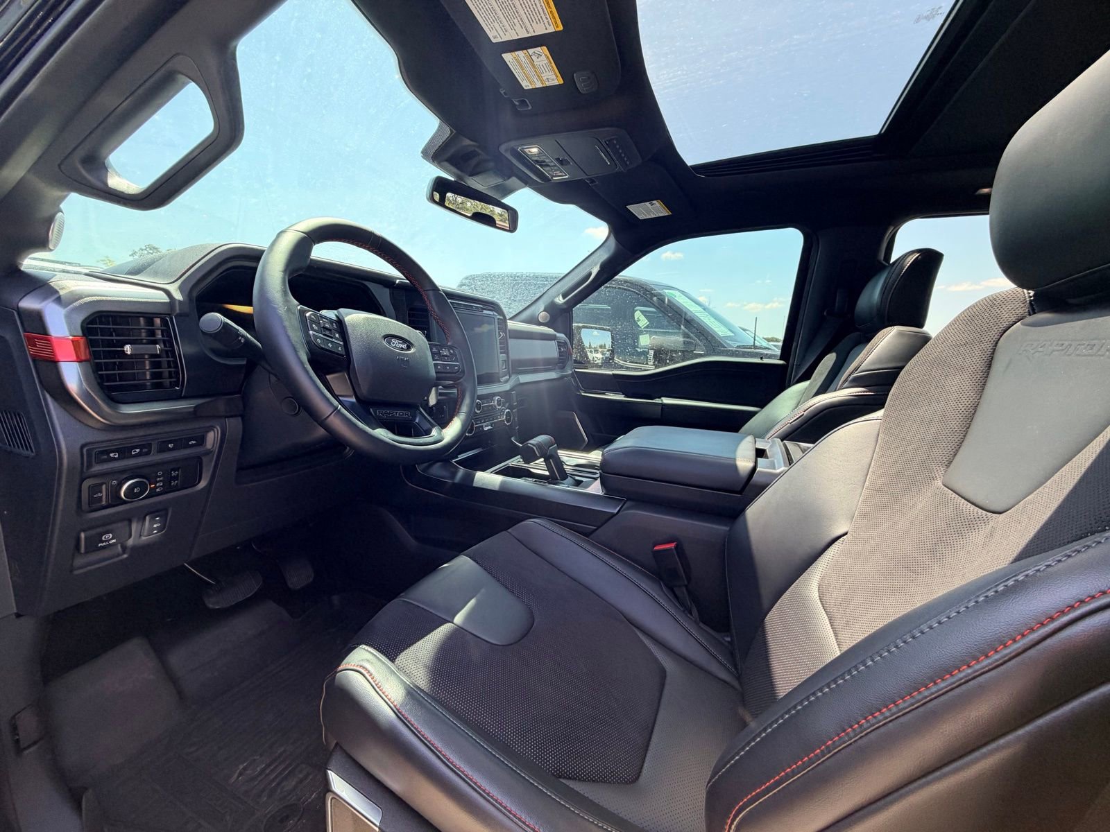 Used 2024 Ford F150 Raptor AWD/4WD image 2