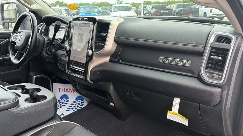 Used 2024 RAM 2500 Laramie image 33