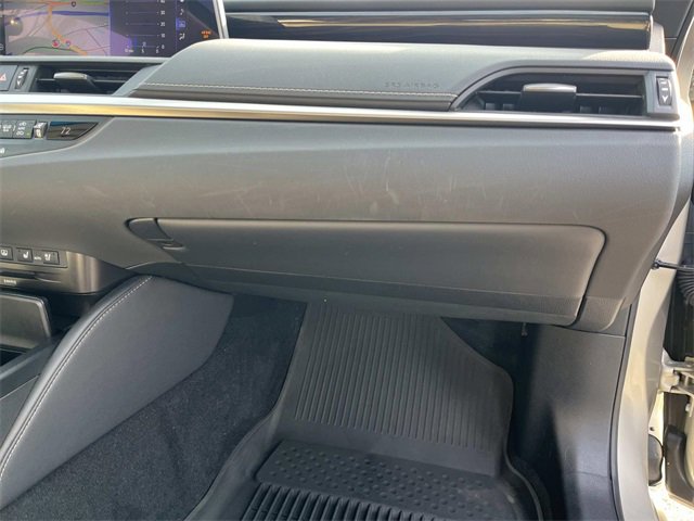 Used 2021 Lexus ES 350 Ultra Luxury w/ Accessory Package 2 image 26