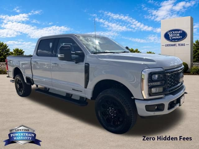 New 2026 Ford F250 Lariat w/ Black Appearance Package