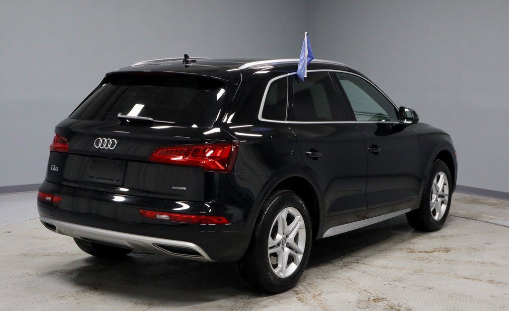 Used 2019 Audi Q5 2.0T Premium w/ Convenience Package image 11
