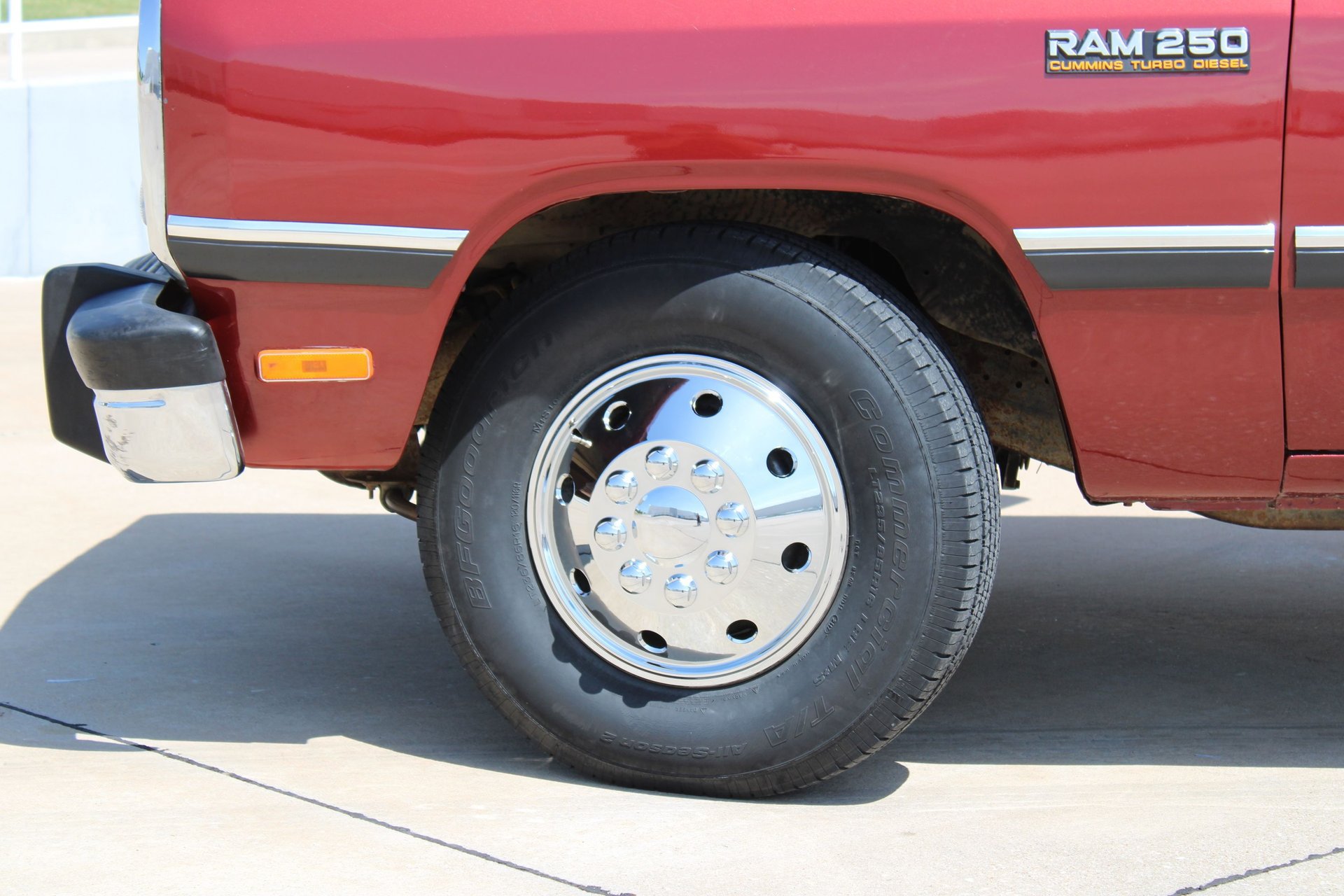 Used 1993 Dodge D/W Truck 250 RWD image 27
