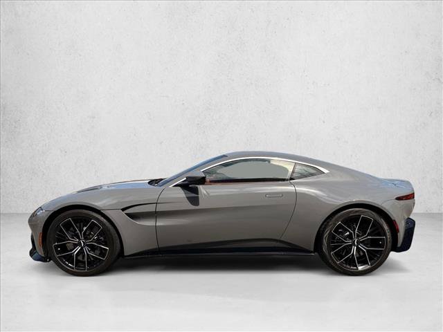 Used 2023 Aston Martin V8 Vantage Coupe RWD image 2