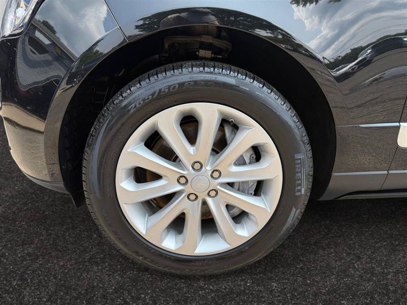 Used 2017 Land Rover Range Rover HSE AWD/4WD image 17
