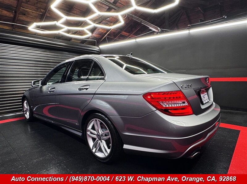 Used 2013 Mercedes-Benz C 250 Sedan image 4