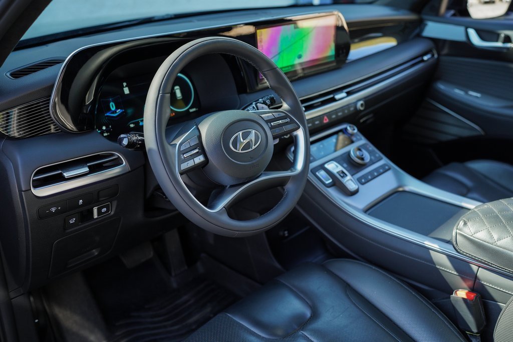 Used 2024 Hyundai Palisade Calligraphy image 19