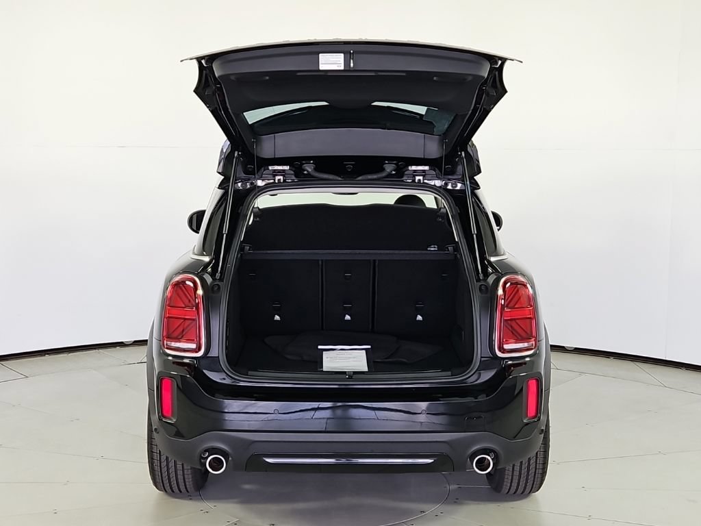Certified 2024 MINI Cooper Countryman S w/ Storage Package FWD image 10