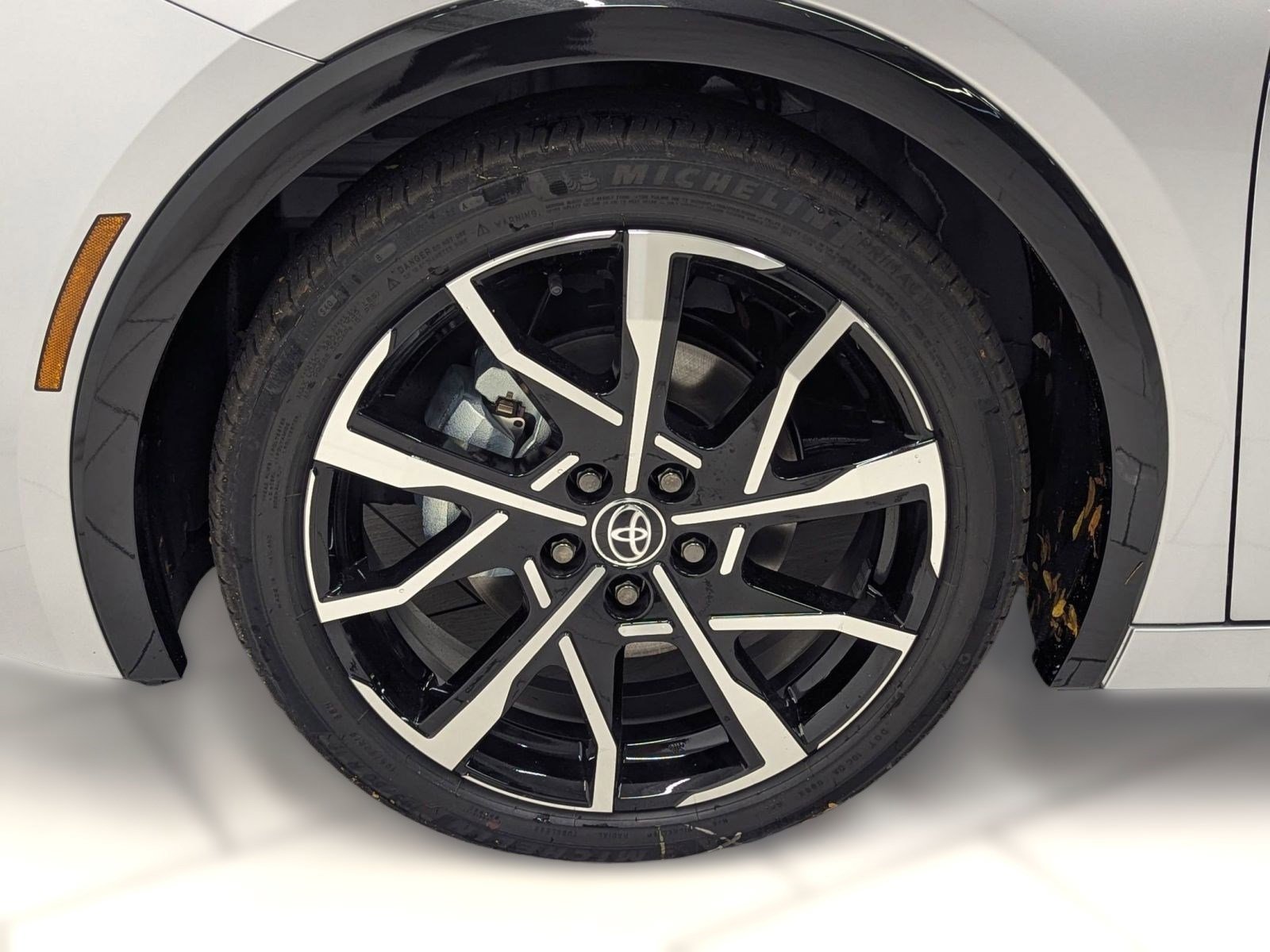 New 2026 Toyota Prius Plug-In Hybrid image 9