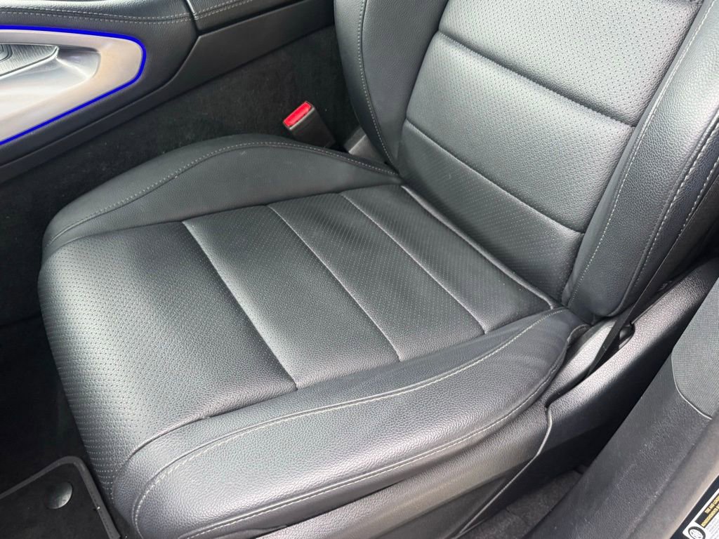 Used 2022 Mercedes-Benz GLE 350 4MATIC w/ Premium Package image 29