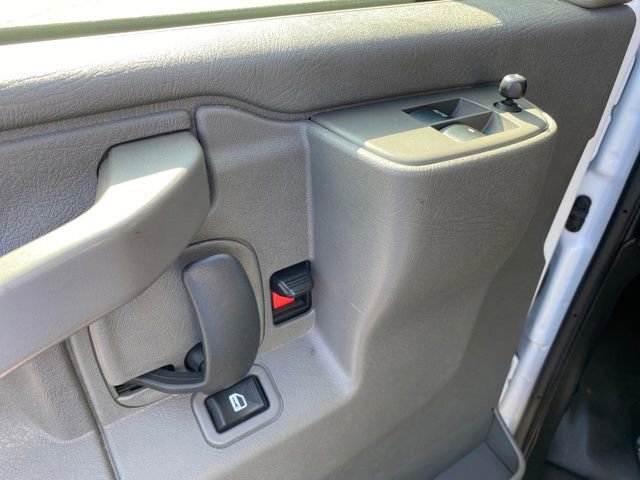 Certified 2024 GMC Savana 2500 Work Van w/ Driver Convenience Package image 15