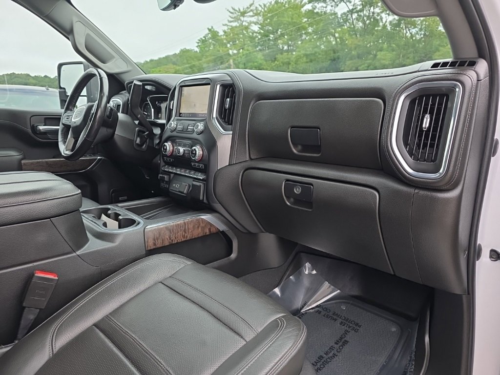 Used 2023 GMC Sierra 3500 Denali w/ Denali Ultimate Package image 22