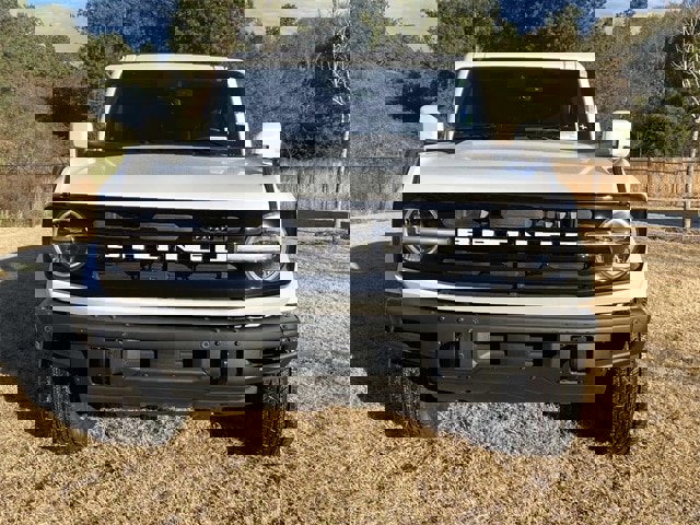 Used 2022 Ford Bronco Outer Banks image 44