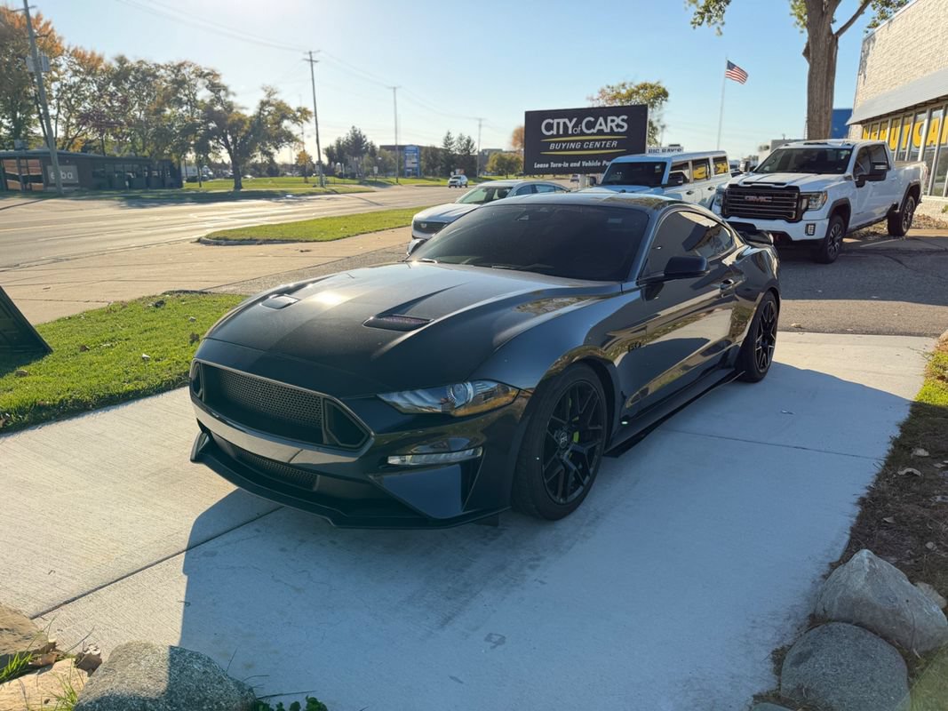 Used 2023 Ford Mustang GT Premium w/ Equipment Group 401A RWD image 1