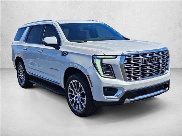 Used 2025 GMC Yukon Denali w/ LPO, Illumination Package AWD/4WD video 3