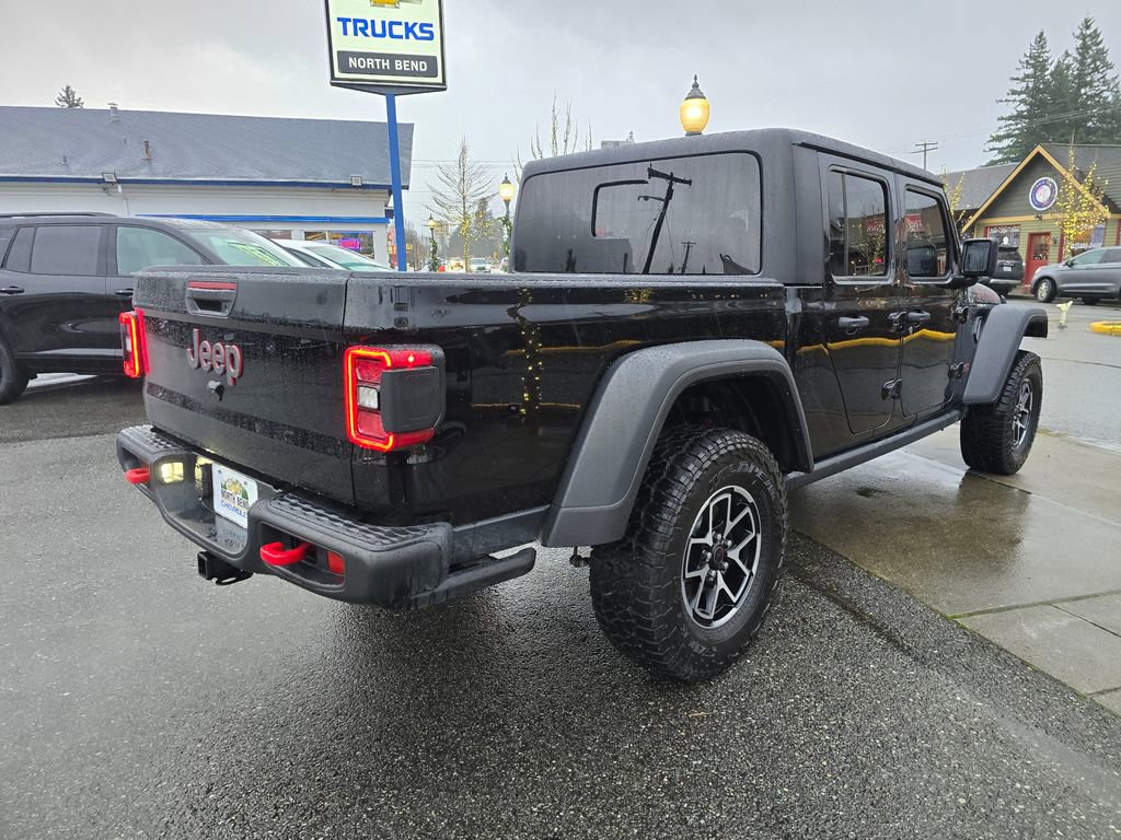 Used 2025 Jeep Gladiator Rubicon image 5