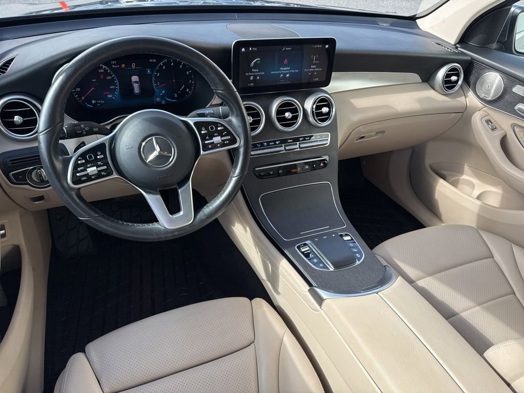 Used 2021 Mercedes-Benz GLC 300 4MATIC image 17
