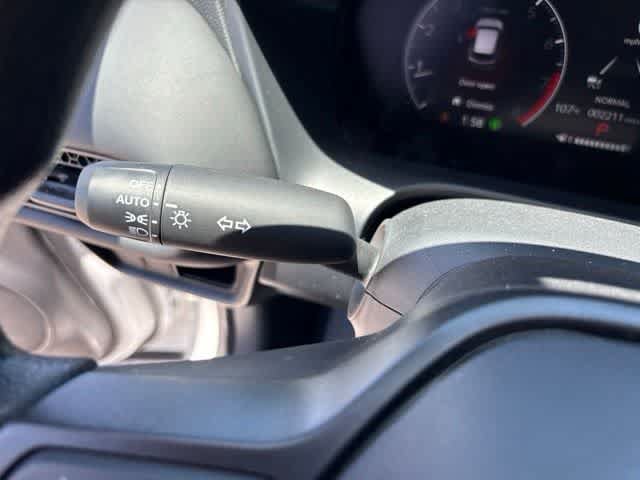 Used 2027 Honda HR-V LX image 16