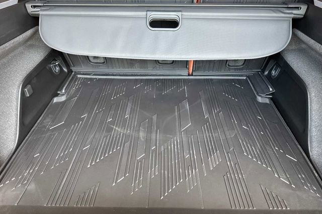 New 2026 Cadillac Optiq Sport 2 w/ LPO, Floor Liner Package image 15