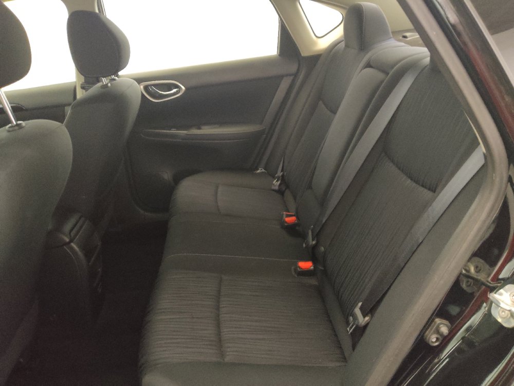 Used 2019 Nissan Sentra SV FWD image 18