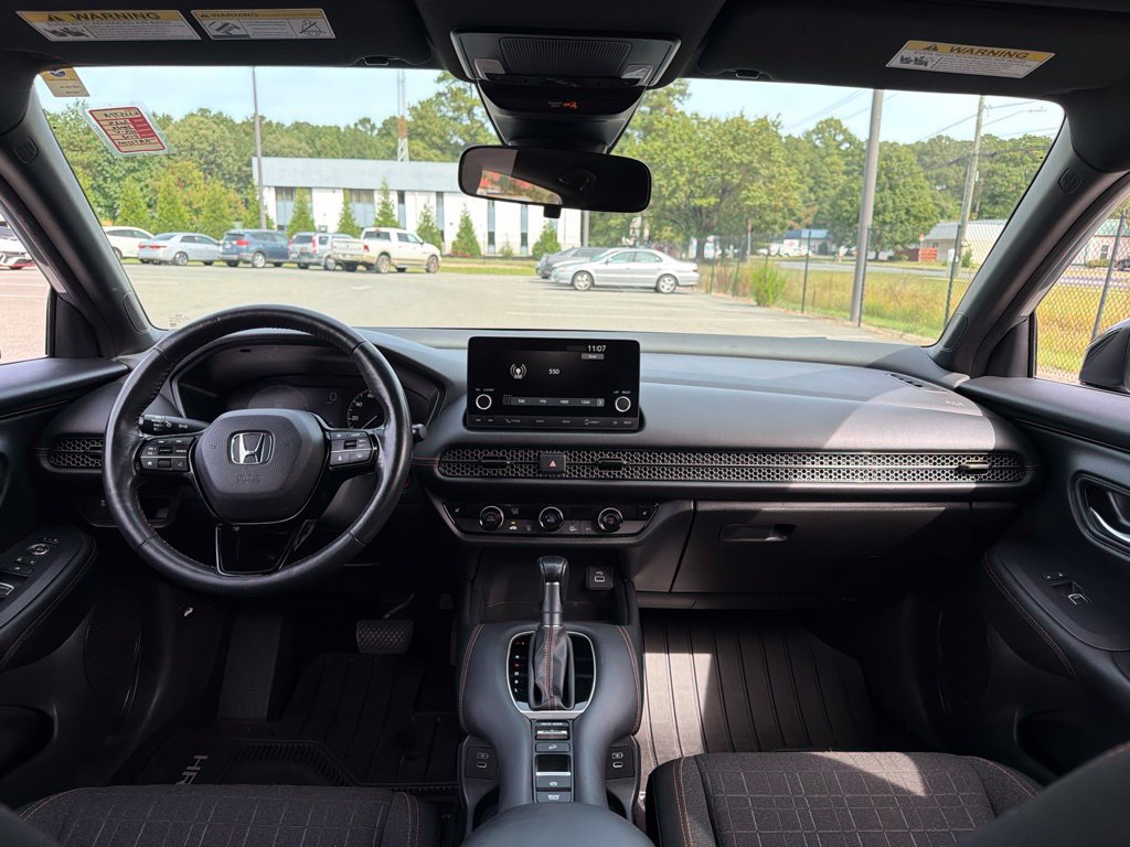 Used 2024 Honda HR-V Sport image 8