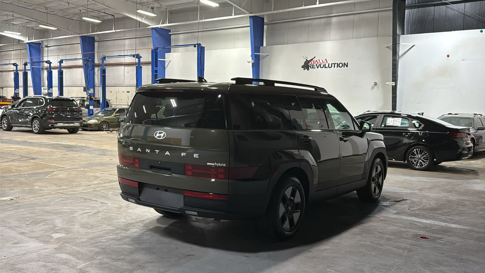 Used 2025 Hyundai Santa Fe SEL AWD/4WD image 4