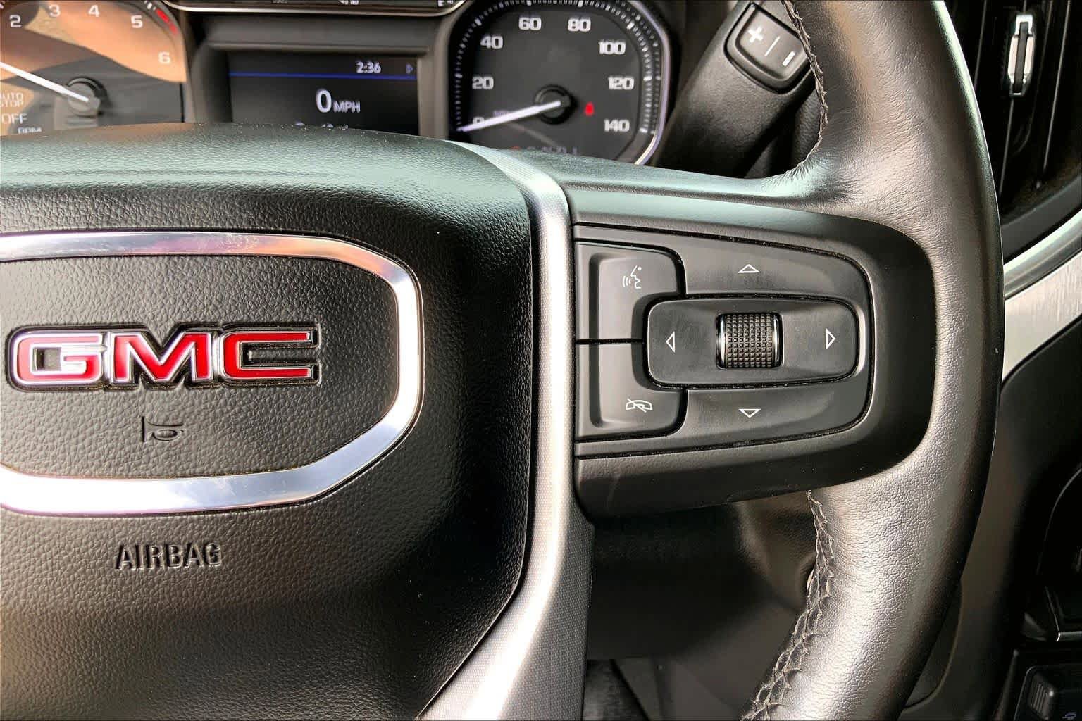 Used 2021 GMC Sierra 1500 SLT AWD/4WD image 25