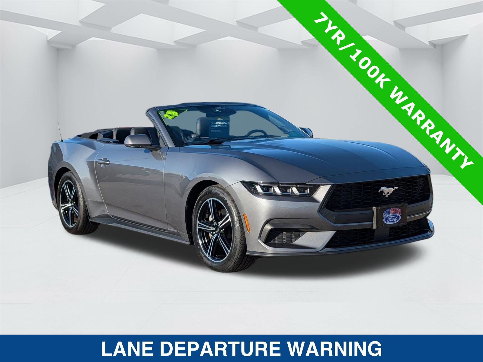 Certified 2025 Ford Mustang Convertible image 2