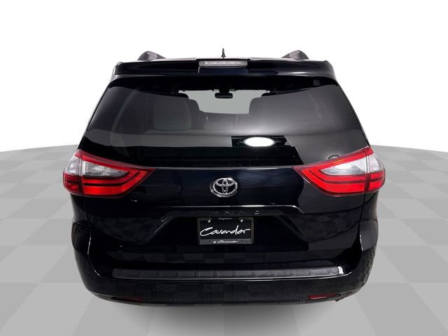 Used 2020 Toyota Sienna LE image 7
