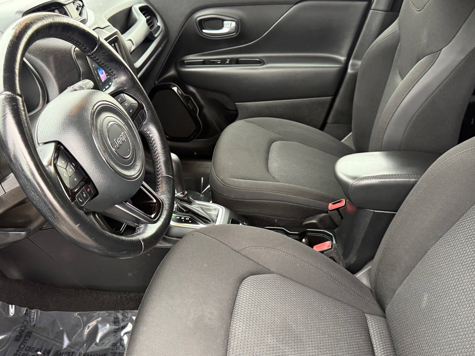 Used 2020 Jeep Renegade Altitude image 11