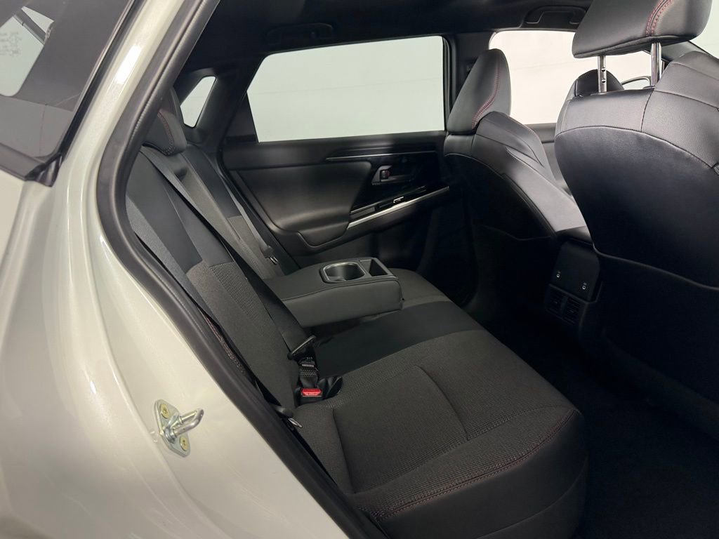 Used 2025 Toyota bZ4X AWD image 29