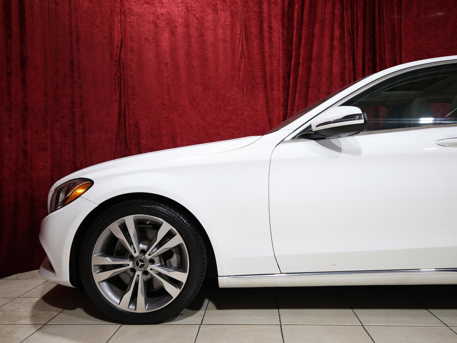 Used 2018 Mercedes-Benz C 300 C300 Premium image 5
