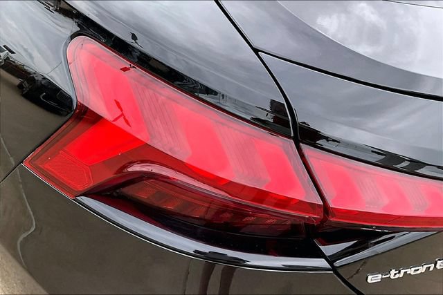 Used 2023 Audi e-tron GT Prestige w/ Prestige Package AWD/4WD image 31