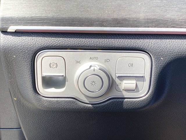 Used 2025 Mercedes-Benz GLS 450 4MATIC image 18