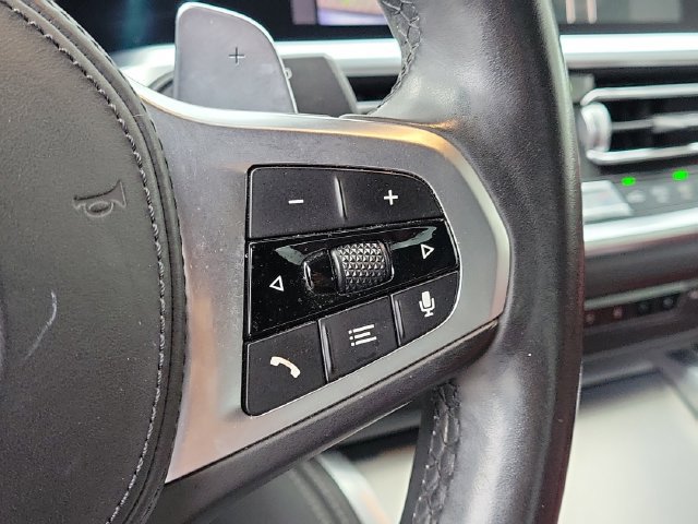 Used 2022 BMW M440i Convertible RWD image 30