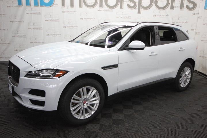 Used 2018 Jaguar F-PACE Prestige image 2