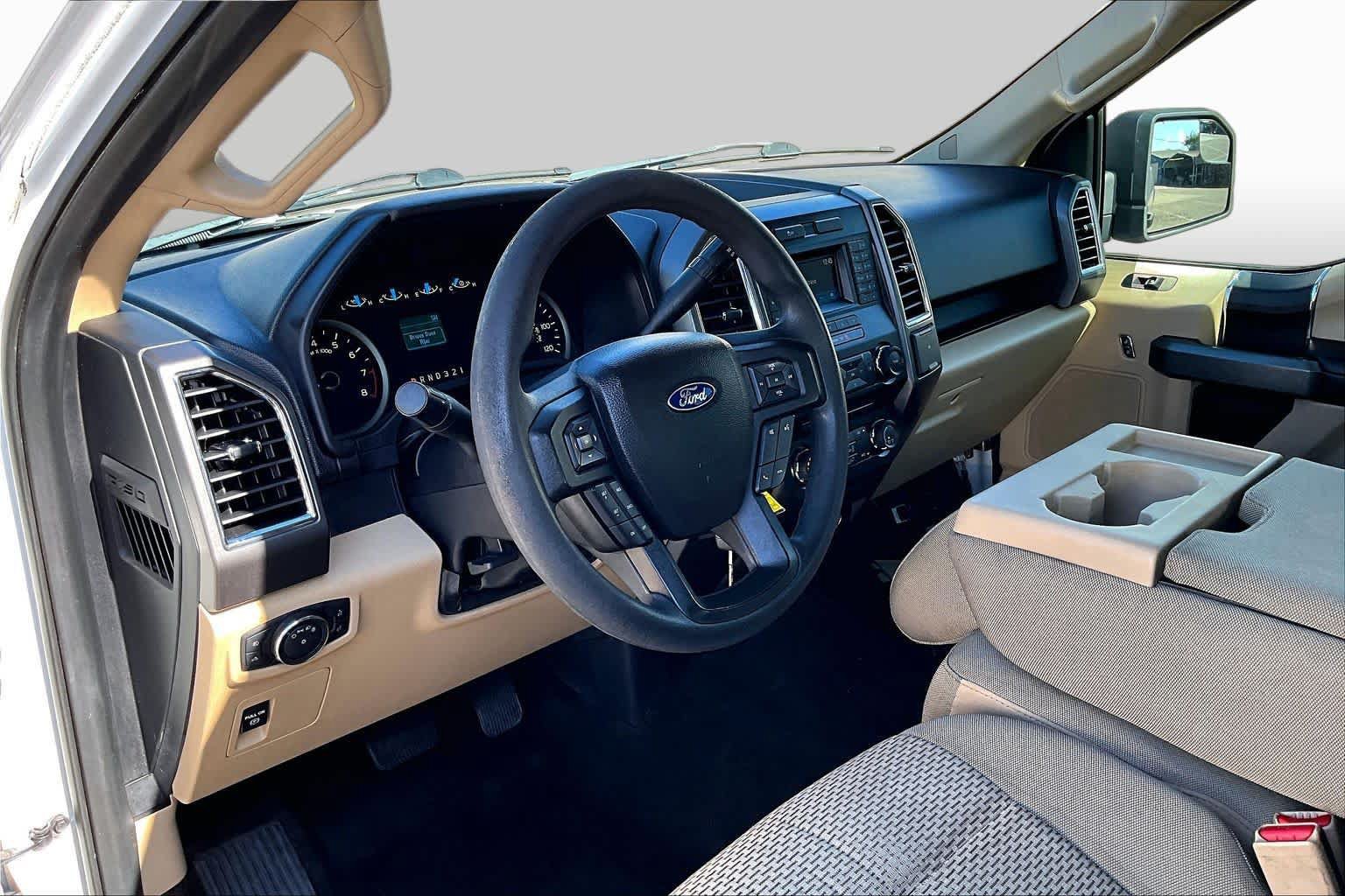 Used 2016 Ford F150 XLT RWD image 18