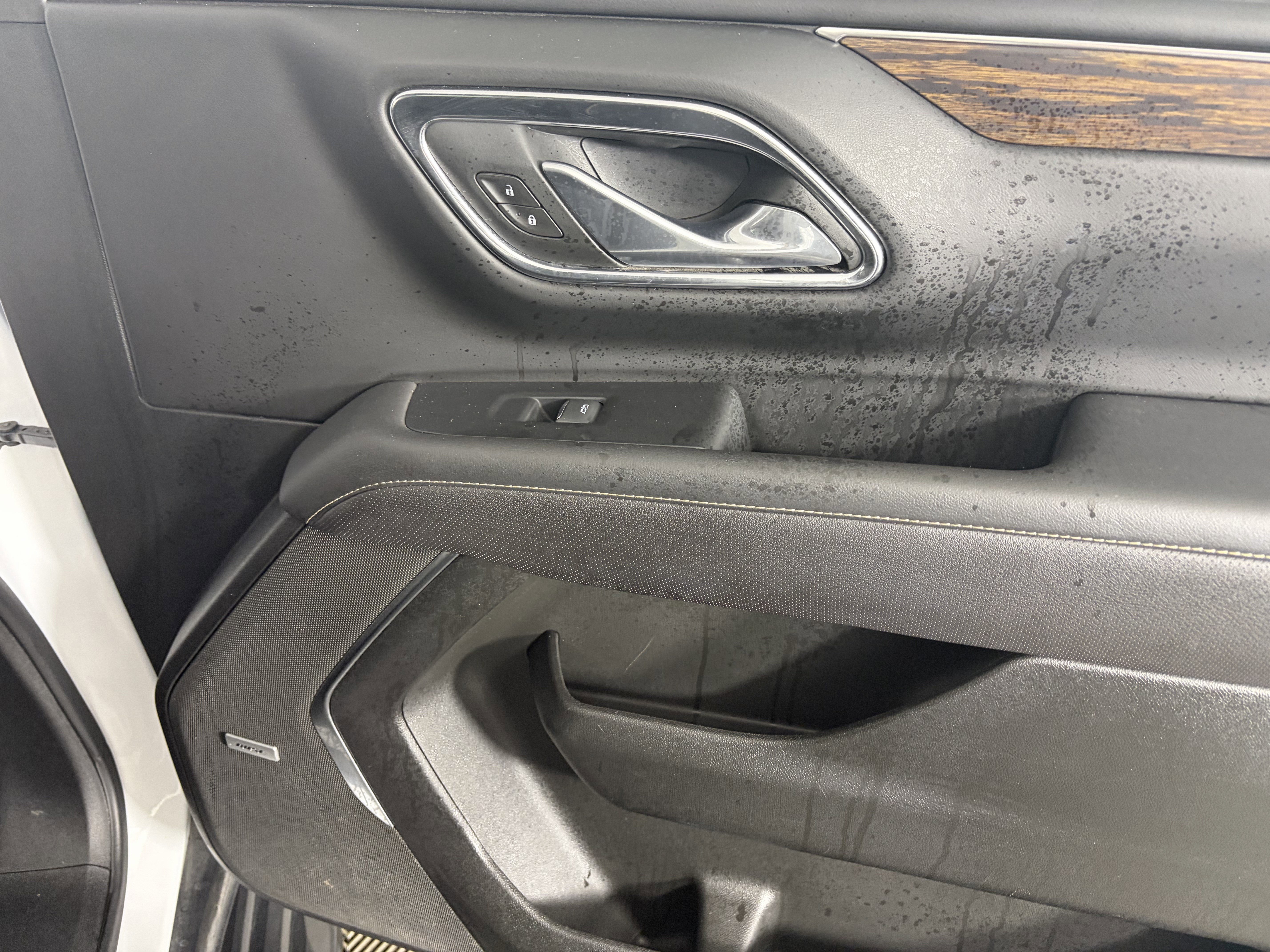 Used 2024 Chevrolet Tahoe Premier image 47